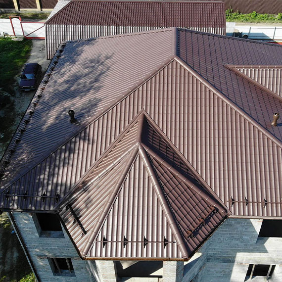 Монтаж сложной крыши и кровли в Волгореченске и Костромской области